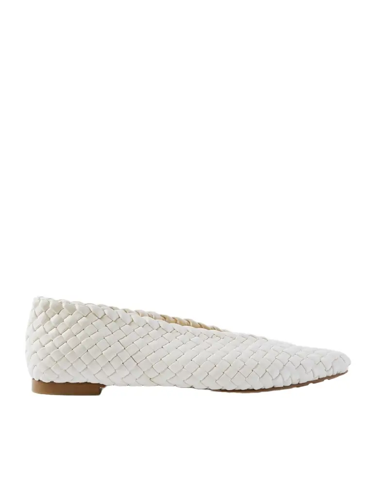 Bottega Veneta Sofia Intrecciato Leather Point-toe Flat