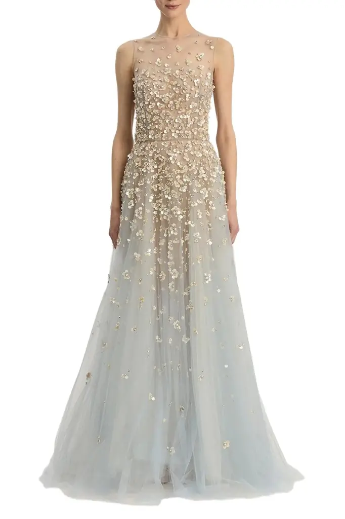 Oscar de la Renta Sleeveless Mother of Pearl Embroidered Gown