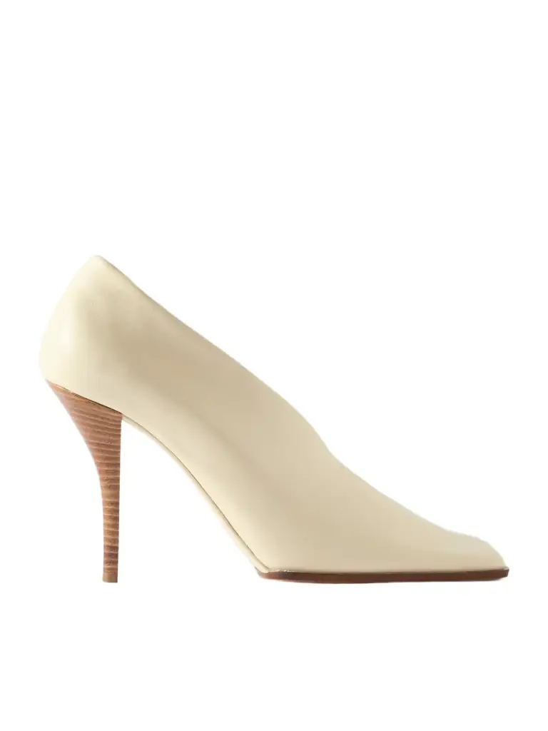 Alaïa 90 Leather Pumps