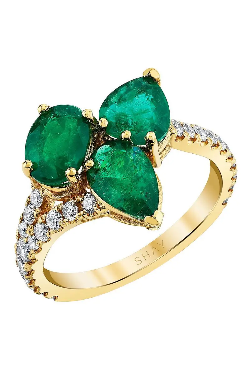 SHAY JEWELRY Diamond Emerald Cluster Band Ring
