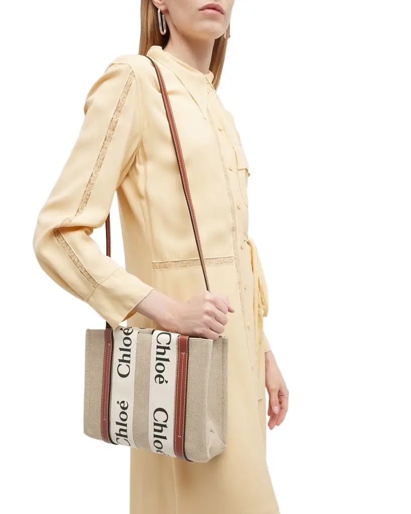 Chloe Woody Small Tote Bag in Linen with Crossbody Strap
