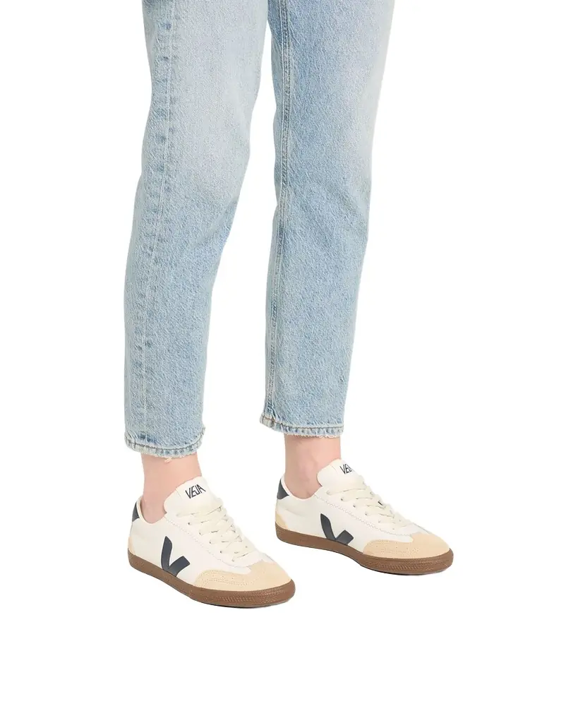 VEJA Volley Bicolor Low-Top Sneakers