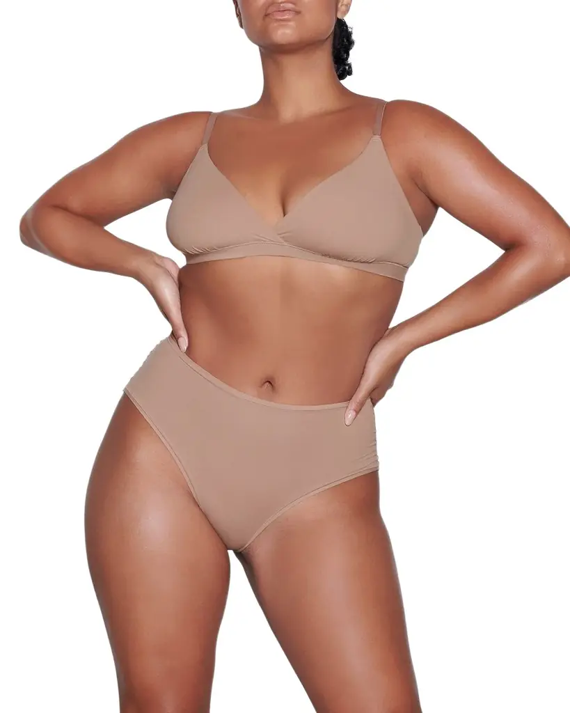 SKIMS Fits Everybody Crossover Bralette