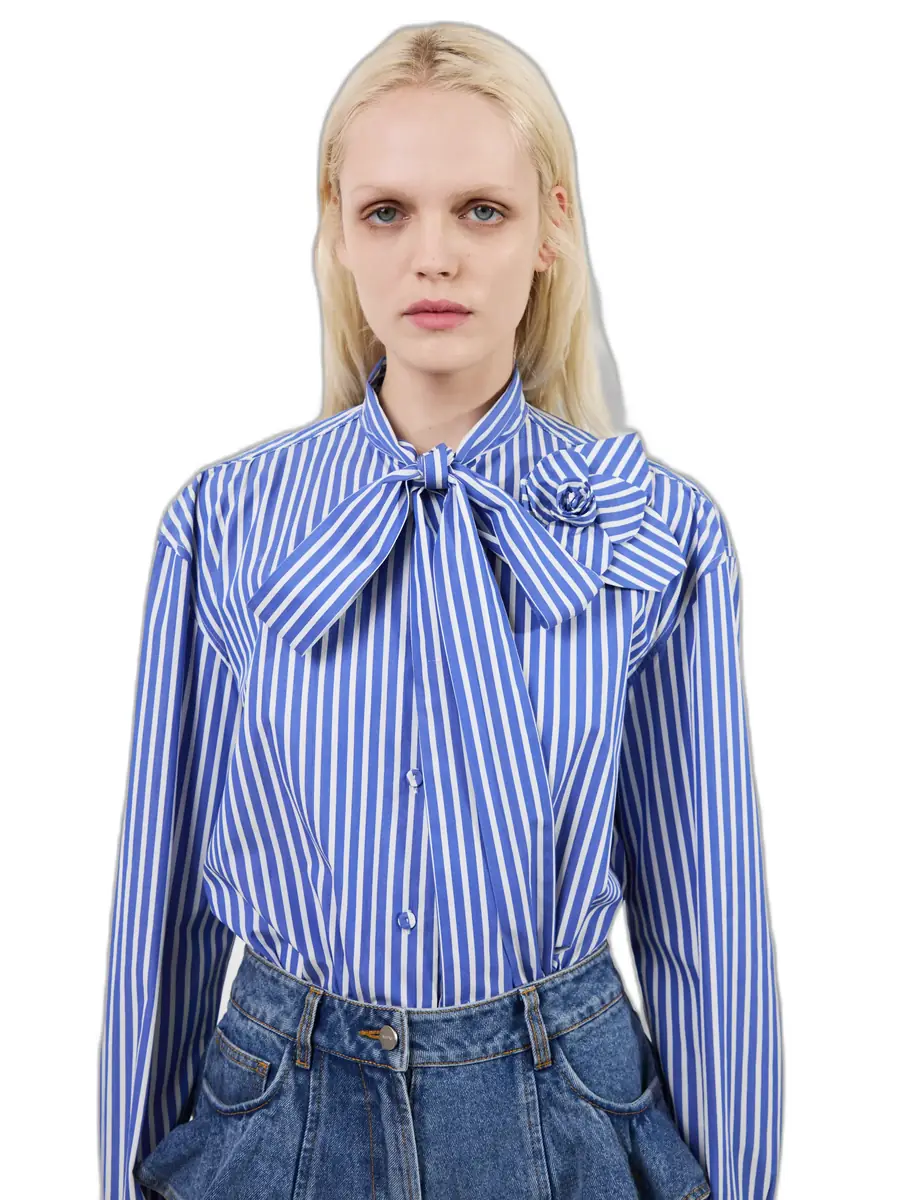 Aknvas The tied Flor shirt in blue