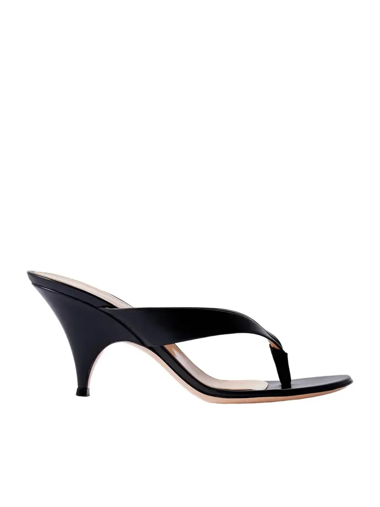 Gianvito Rossi Sofia 70 Leather Thong Sandals