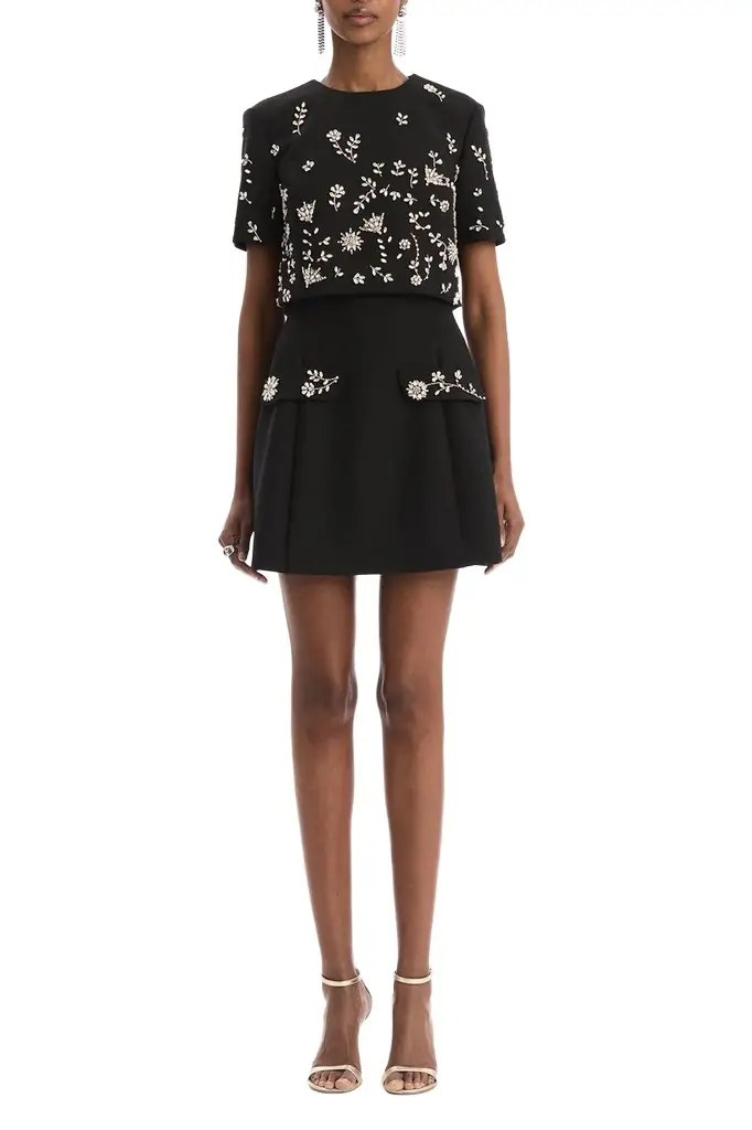 Oscar de la Renta Short Sleeve Crystal Flowers Embroidered Cocktail Dress