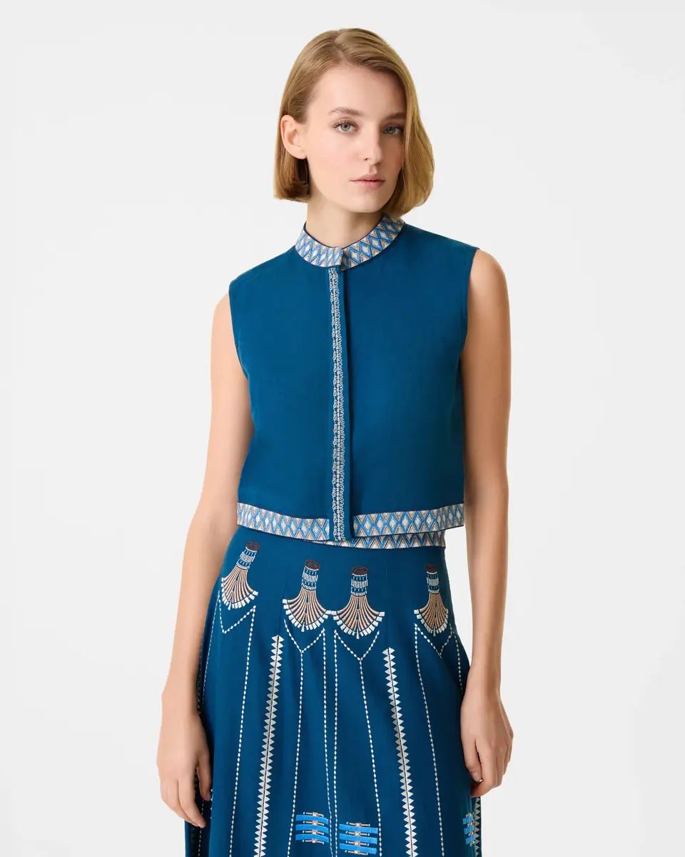 Emporio Sirenuse Andorra Top with Ballerina Embroidery