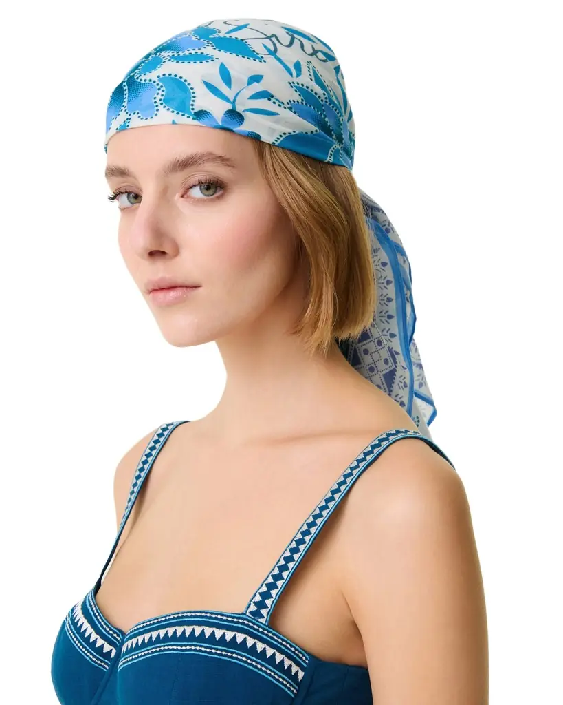 Emporio Sirenuse Foulard in Eastern Dream Print