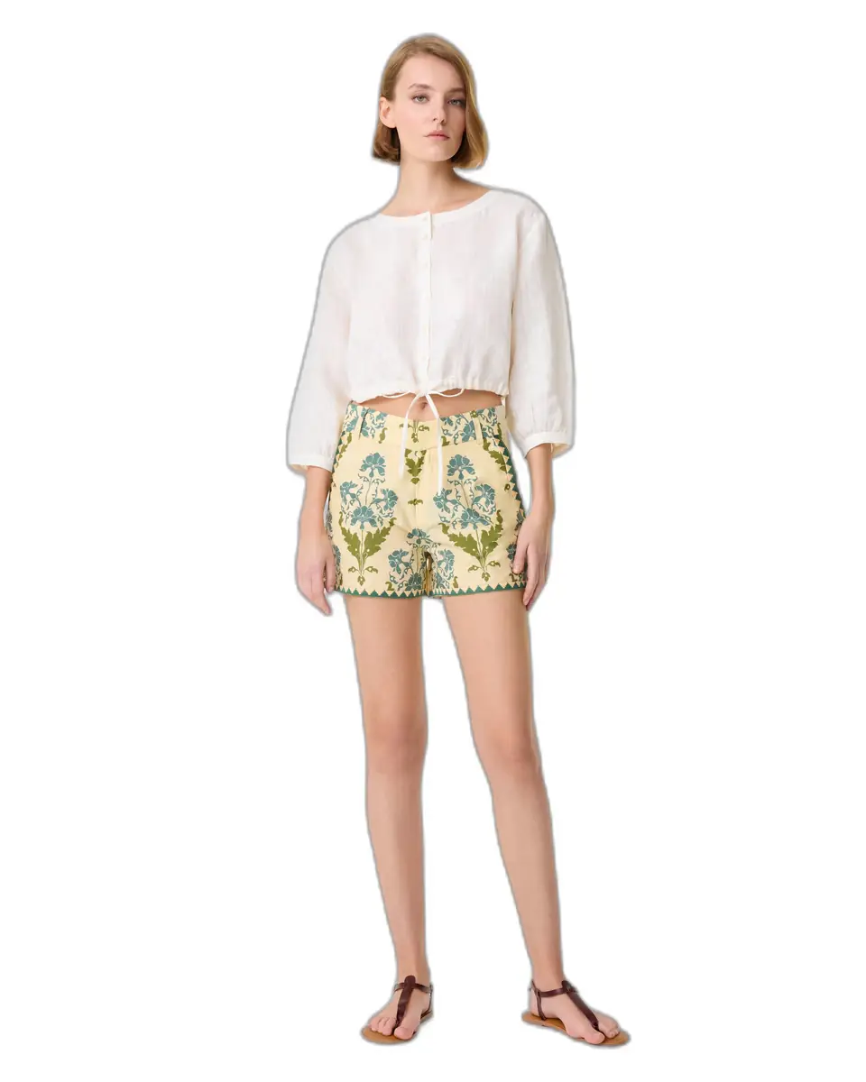 Emporio Sirenuse Shorts in Three Flowers Print