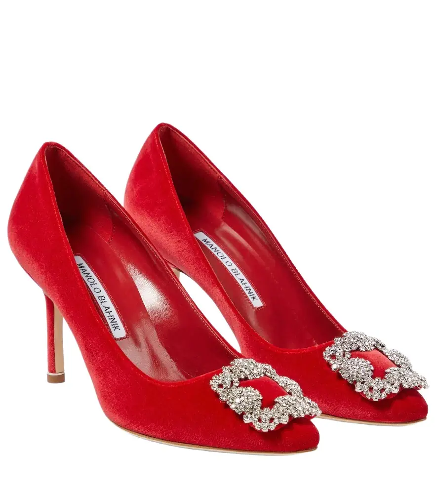 Manolo Blahnik Hangisi velvet pumps - Women's Shoes
