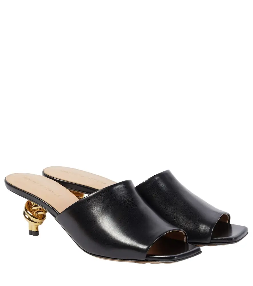 Bottega Veneta Knot 45 leather mules