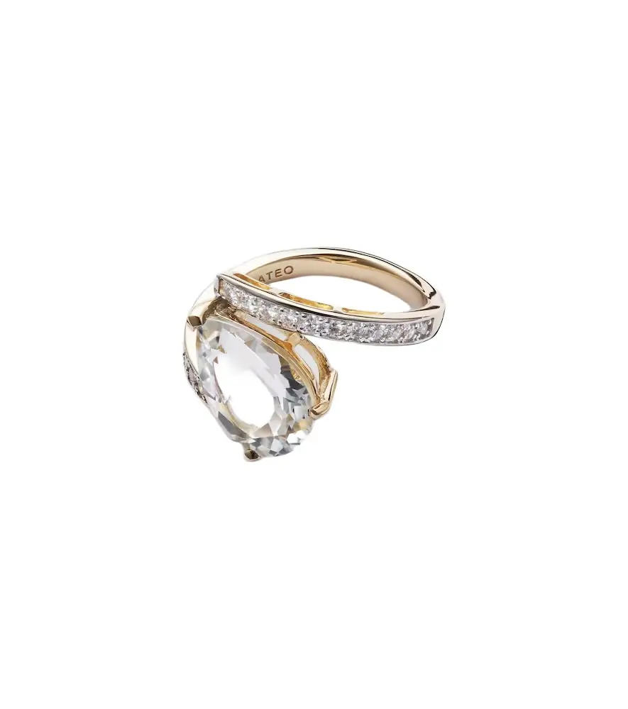 Mateo Slanted 14kt gold ring with topaz and diamonds