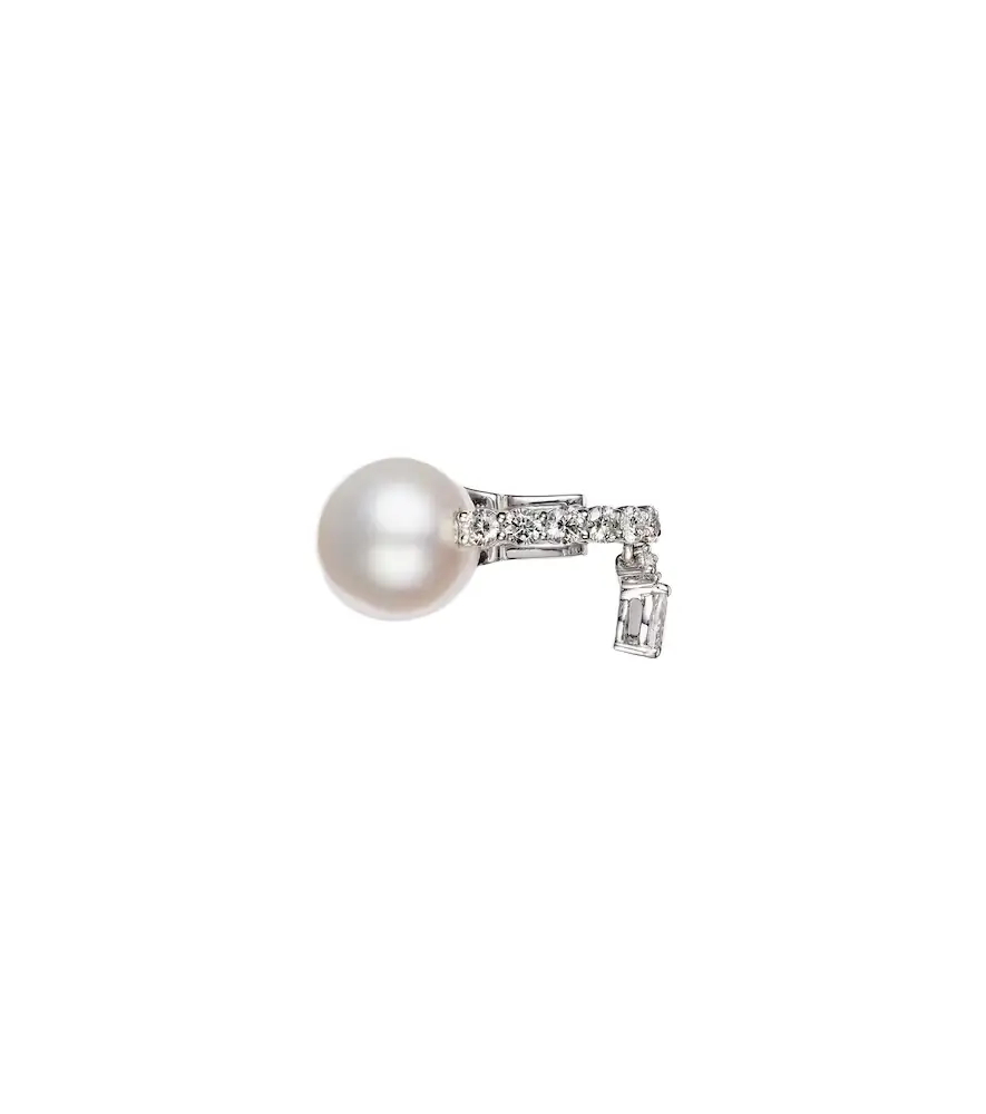 Yeprem Pearlescent 18kt white gold single ear cuff with diamonds and freshwater pearl