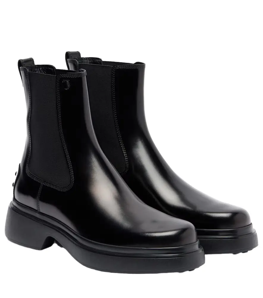 Tod's Leather chelsea boots