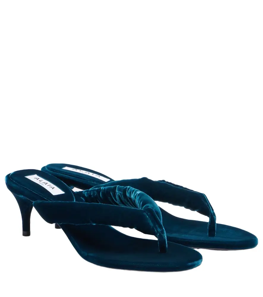 Alaia Alaïa Velvet thong sandals