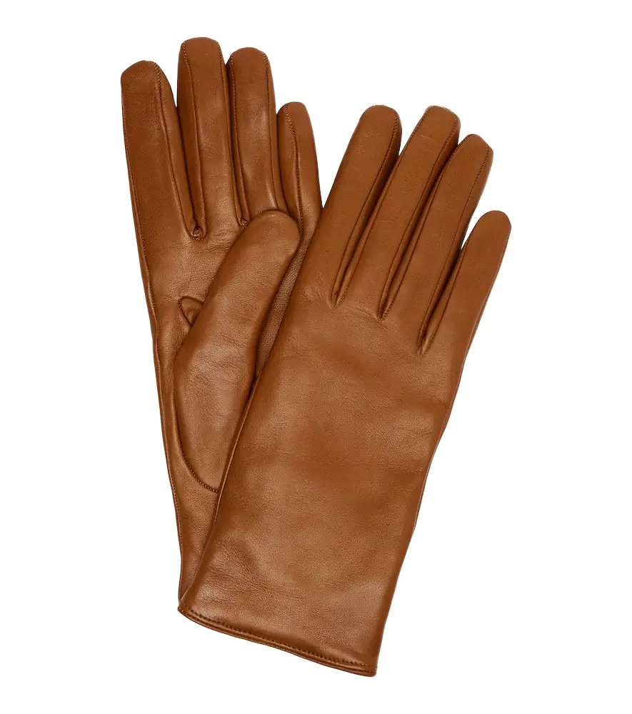 Nour Hammour eather gloves