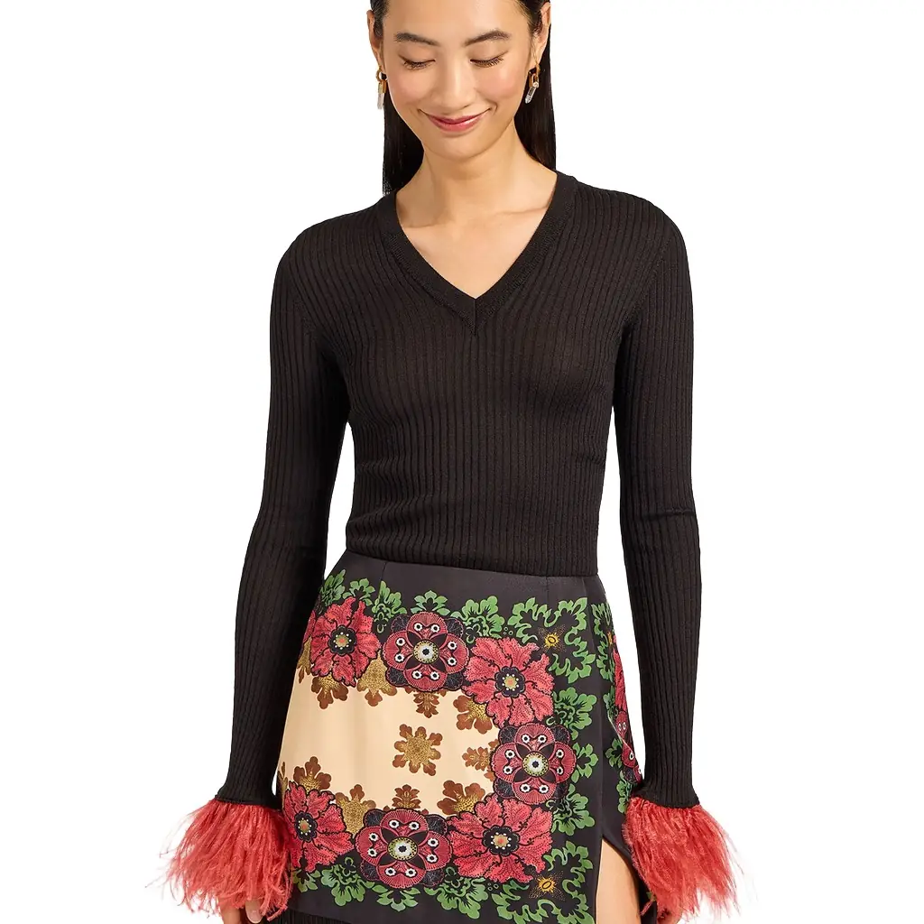 La Double J V-Neck High Kick Top