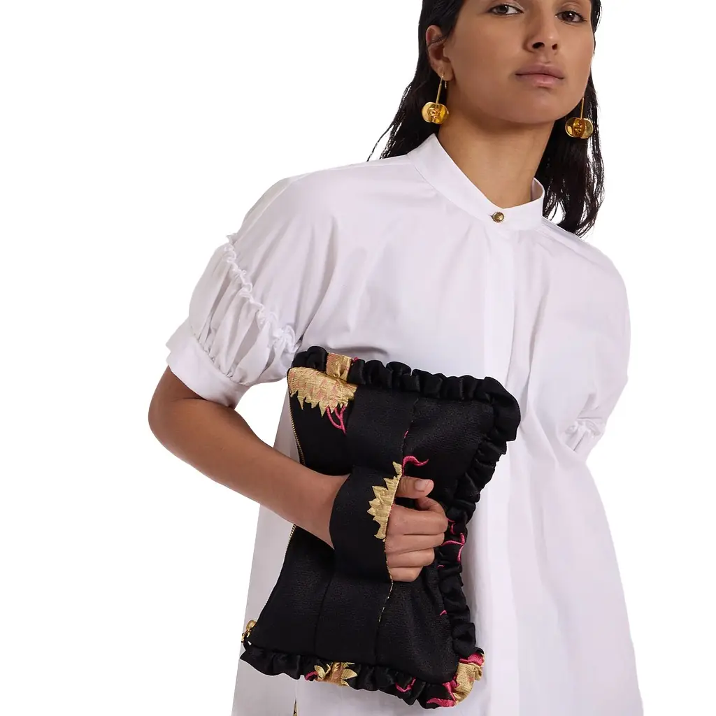La Double J Hand Pochette