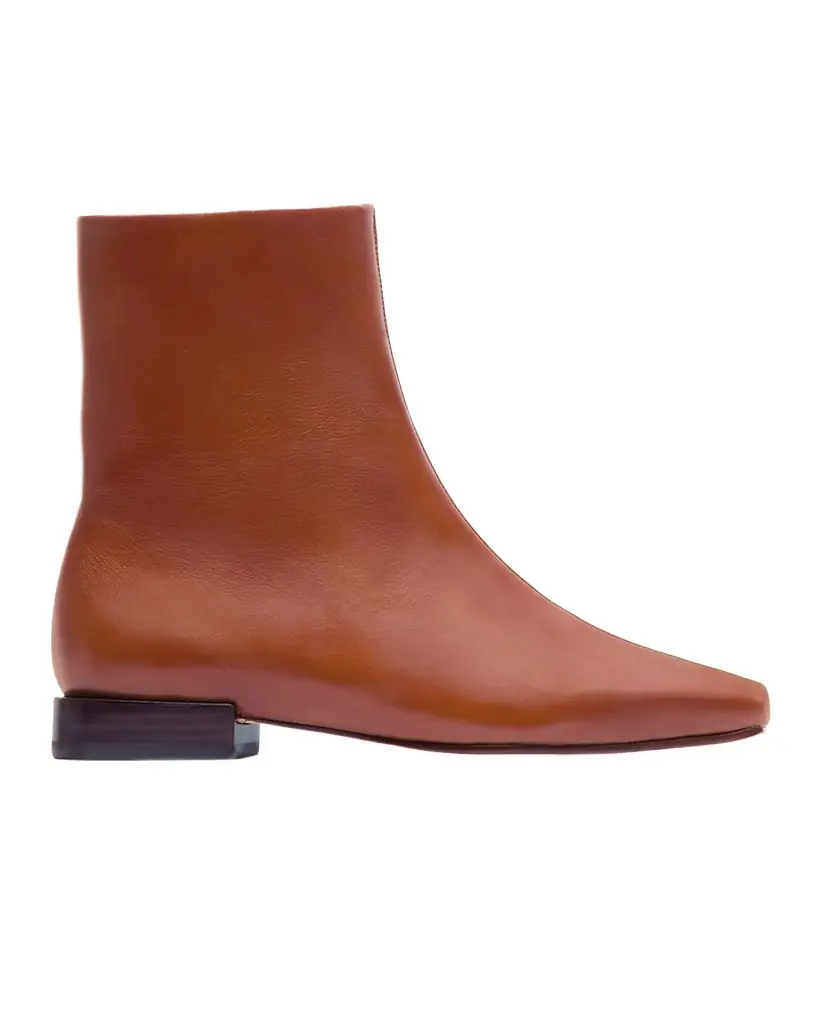 Bernardo Belfast Leather Ankle Booties