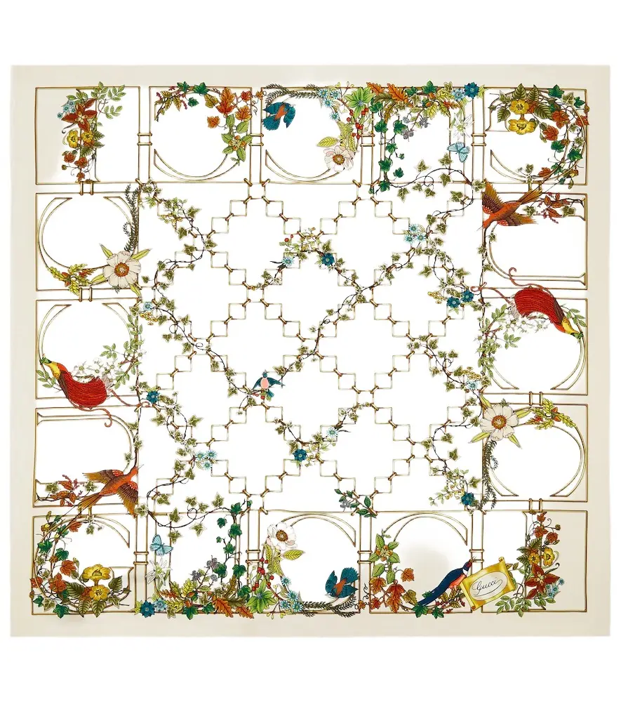 Gucci Printed silk twill scarf