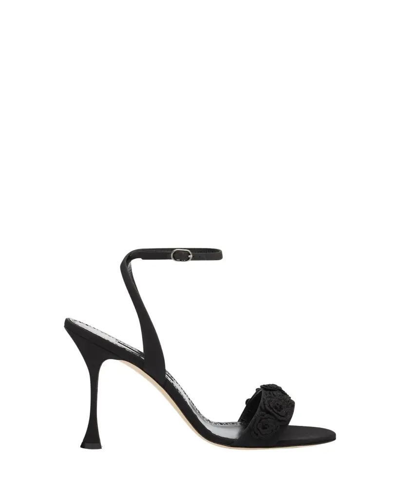 Manolo Blahnik 105mm Raosnu Crochet Flower Ankle-Strap Sandals - Women's Clothing
