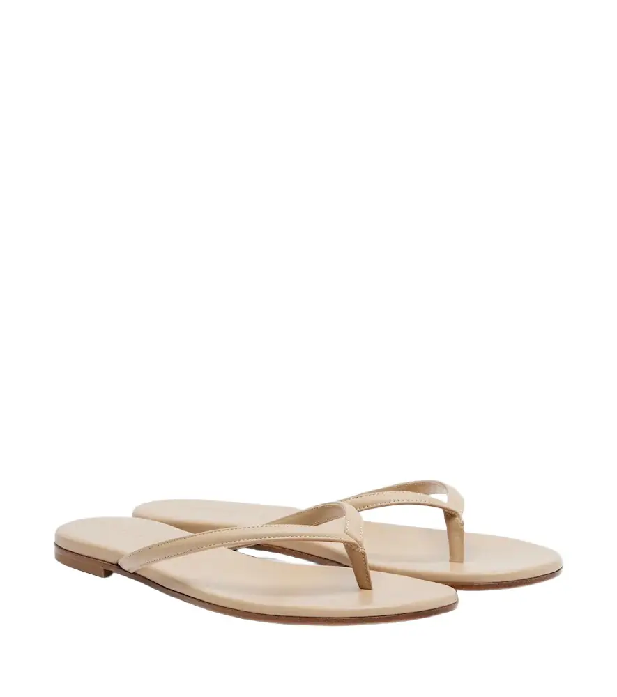 Gianvito Rossi Calypso leather thong sandals - Women's Shoes